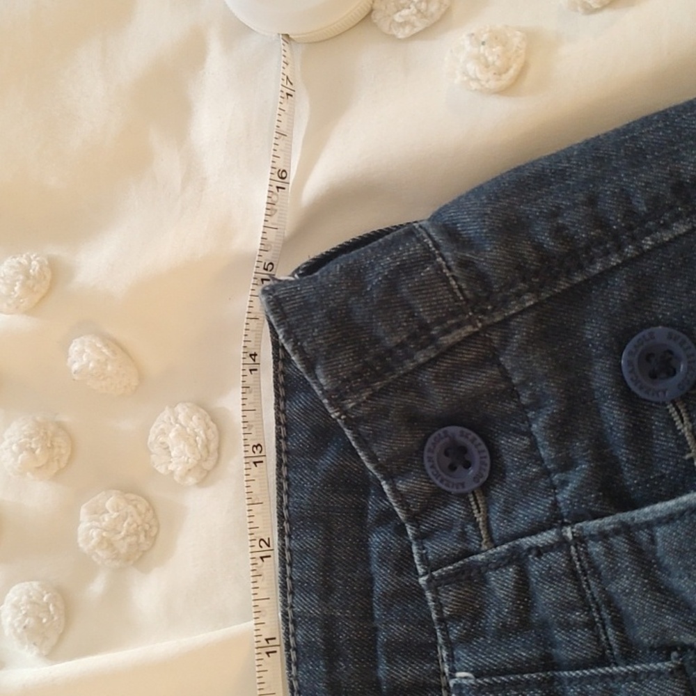 American Eagle vintage low rise wide leg jeans - Picture 8 of 13